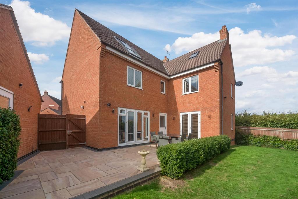 50 Beecham Road-4.jpg