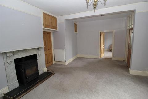 2 bedroom apartment to rent, The Bury, Thorverton