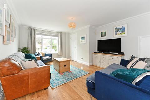 23 Downview Road, Yapton, Arundel, BN18 0HL