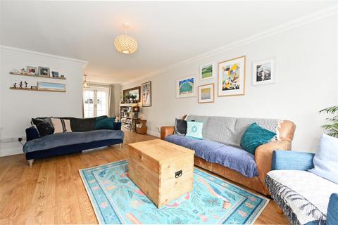 23 Downview Road, Yapton, Arundel, BN18 0HL