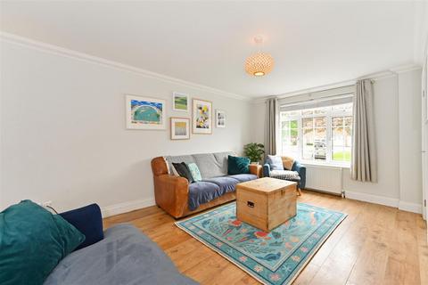 23 Downview Road, Yapton, Arundel, BN18 0HL