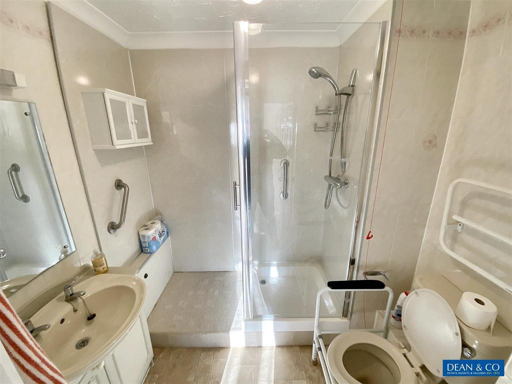 Shower room(formerly bathroom)