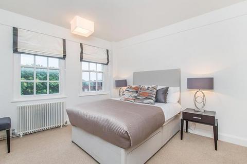 1 bedroom flat to rent, Fulham Road, London