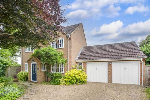 4 bedroom detached house for sale, Oak View, Great Kingshill HP15