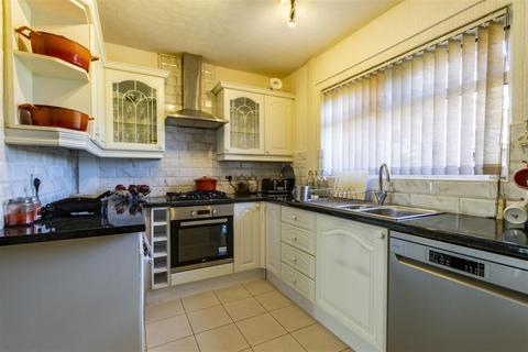 3 bedroom semi-detached house for sale, Byron Close, Grassmoor, Chesterfield