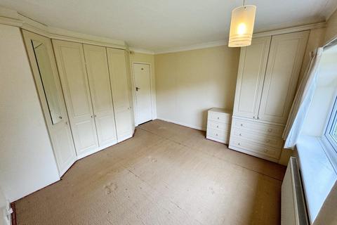 28 Birchway, Bramhall, Stockport, SK7 2AG