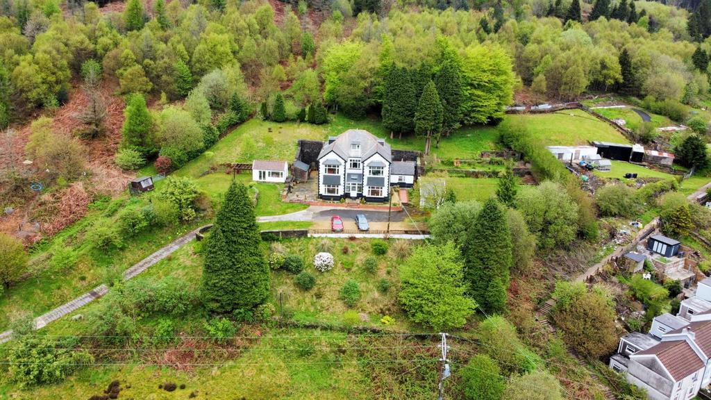 Blaengarw, Bridgend 6 bed country house for sale £750,000