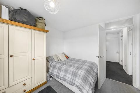 3 bedroom semi-detached house for sale, Carson Road, Cockfosters, EN4