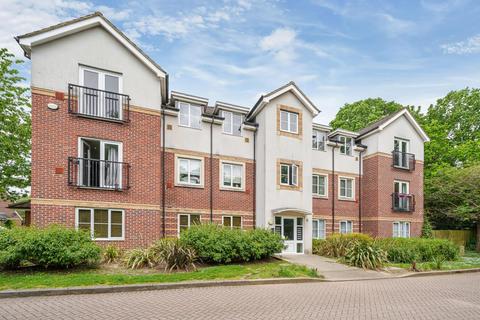 2 bedroom apartment for sale, Kingswood Close, Camberley GU15