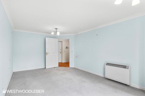 1 bedroom apartment for sale, Benstede Court, Hoddesdon EN11