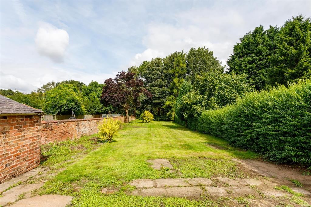 Main Street, Myton On Swale, York 3 bed house for sale £325,000