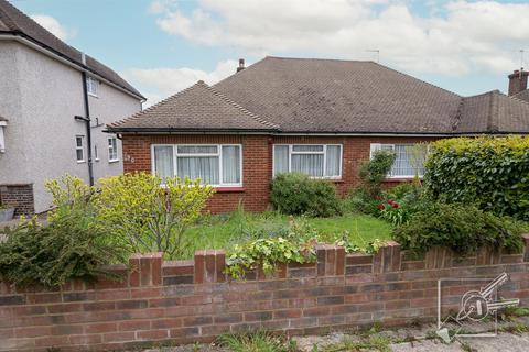 2 bedroom bungalow for sale, Ridgeway Avenue, Gravesend