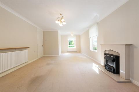 2 bedroom apartment for sale, Malvern Court, Warwick Road, Solihull
