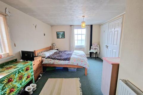 2 bedroom terraced house for sale, Newport Street, Devon EX16