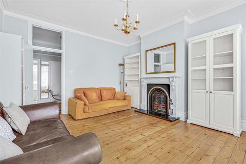 2 bedroom flat for sale, Castelnau Gardens, Barnes, London, SW13