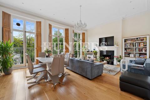 2 bedroom flat for sale, Buckland Crescent, Swiss Cottage, NW3