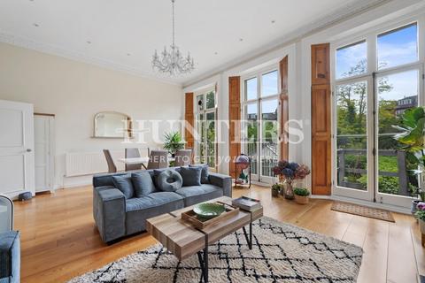 2 bedroom flat for sale, Buckland Crescent, Swiss Cottage, NW3