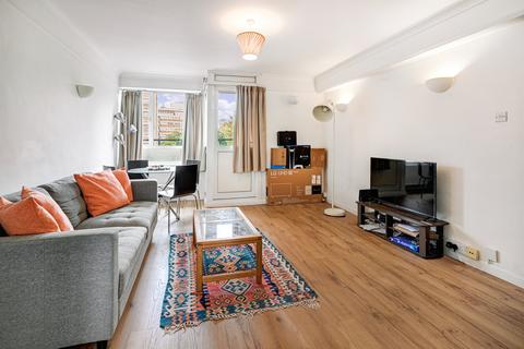 2 bedroom flat for sale, Sullivan House, Churchill Gardens, London, SW1V