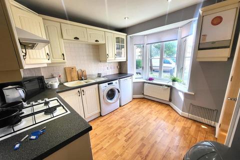 3 bedroom terraced house to rent, Devon Road, West Park, Wolverhampton, WV1 4BE