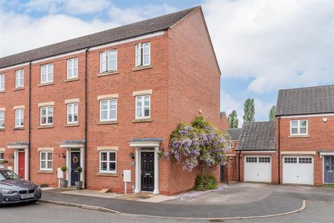 4 bedroom end of terrace house for sale, Cheal Close, Shardlow DE72