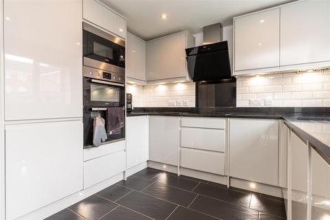 66 Cheal Close, Shardlow, Derby, DE72 2DY