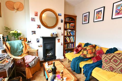 2 bedroom terraced house for sale, Kensington Street, York