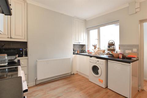 2 bedroom terraced house for sale, Kensington Street, York