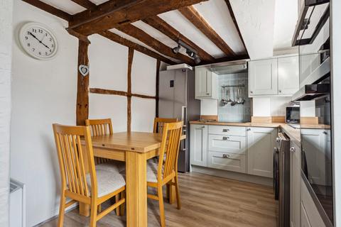 2 bedroom cottage for sale, High Street, Downton