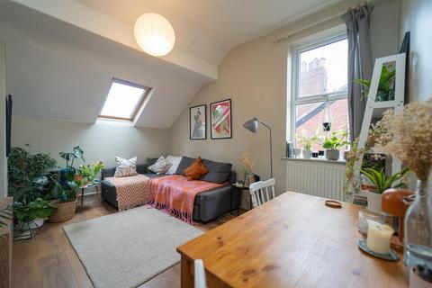 Flat 3, 5 Athol Road, Manchester, M16 8QW