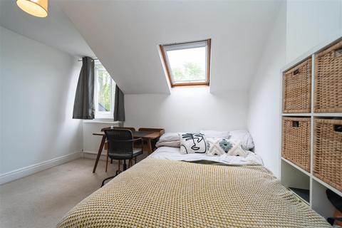 Flat 3, 5 Athol Road, Manchester, M16 8QW
