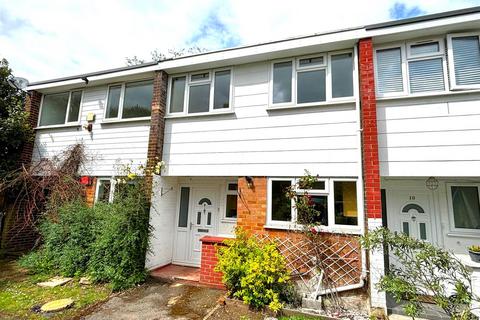 3 bedroom terraced house for sale, Church Close, Addlestone KT15