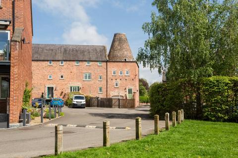 3 bedroom end of terrace house for sale, Waterside, Boroughbridge