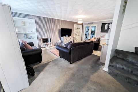 3 bedroom detached bungalow for sale, Stonepit Drive, Cottingham LE16