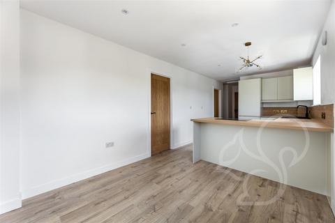2 bedroom flat for sale, Colchester Road, West Mersea Colchester CO5
