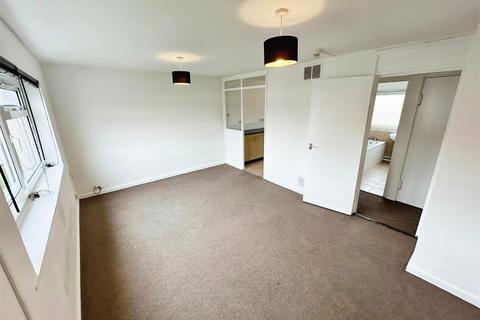 2 bedroom flat to rent, Christine Ledger Square, Royal Leamington Spa