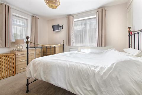 1 bedroom maisonette for sale, Cunningham Road, Cheshunt