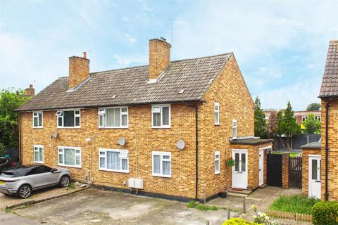 15 Cunningham Road, Cheshunt, Waltham Cross, EN8 0LD