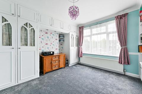 78 Ardrossan Gardens, Worcester Park, KT4 7AX