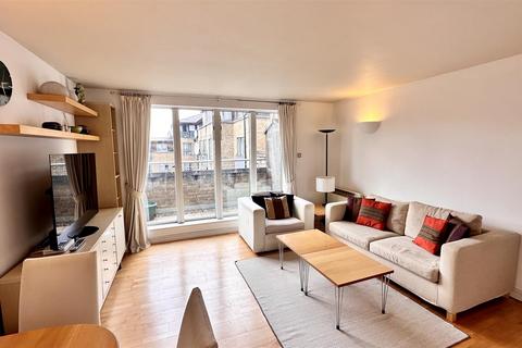 2 bedroom flat for sale, Elmfield Way, London W9