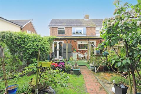 4 bedroom semi-detached house for sale, Butterfield Road, Boreham, Chelmsford