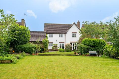 4 bedroom detached house for sale, Salmons Close, Barnston, Dunmow, Essex