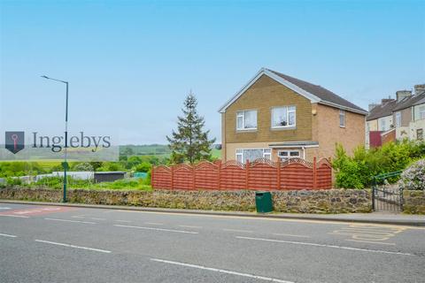 3 bedroom detached house for sale, Kenris, Rear of William Street, New Skelton