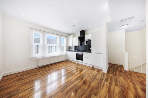 2 bedroom maisonette for sale, Brownlow Road, Harlesden