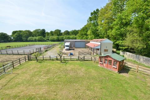 5 bedroom equestrian property for sale, Headcorn Road, Maidstone ME17