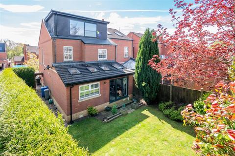 4 bedroom semi-detached house for sale, Belgravia Gardens, Hale, Altrincham