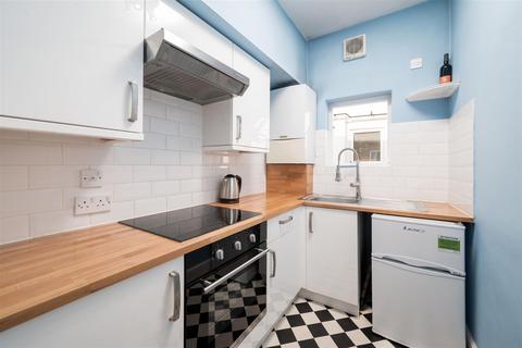 1 bedroom apartment for sale, Chatsworth Road, Mapesbury NW2
