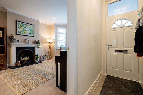 4 bedroom end of terrace house for sale, Appleton Road, Hale, Altrincham