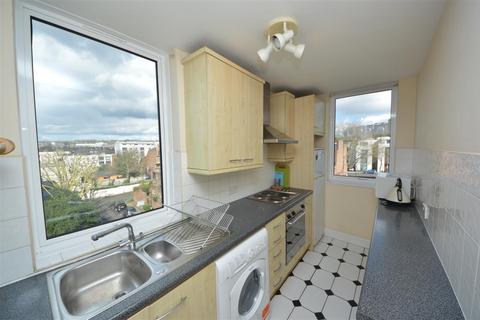2 bedroom flat to rent, Dinerman Court Boundary Road, St Johns Wood NW8