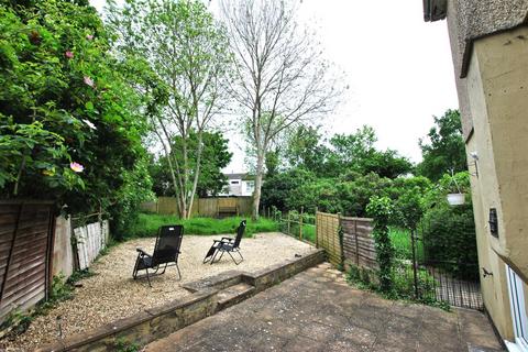 15 Wharnecliffe Close, Bristol, BS14 9NE