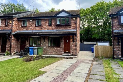 2 bedroom end of terrace house for sale, Doveston Road, Sale